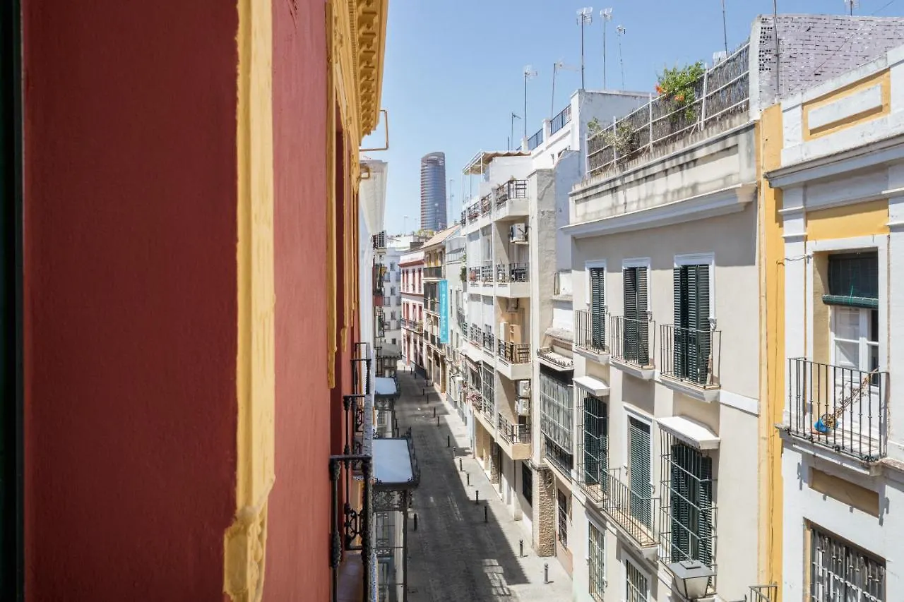 ****  The Honest Hotel & Apartments Sevilla España