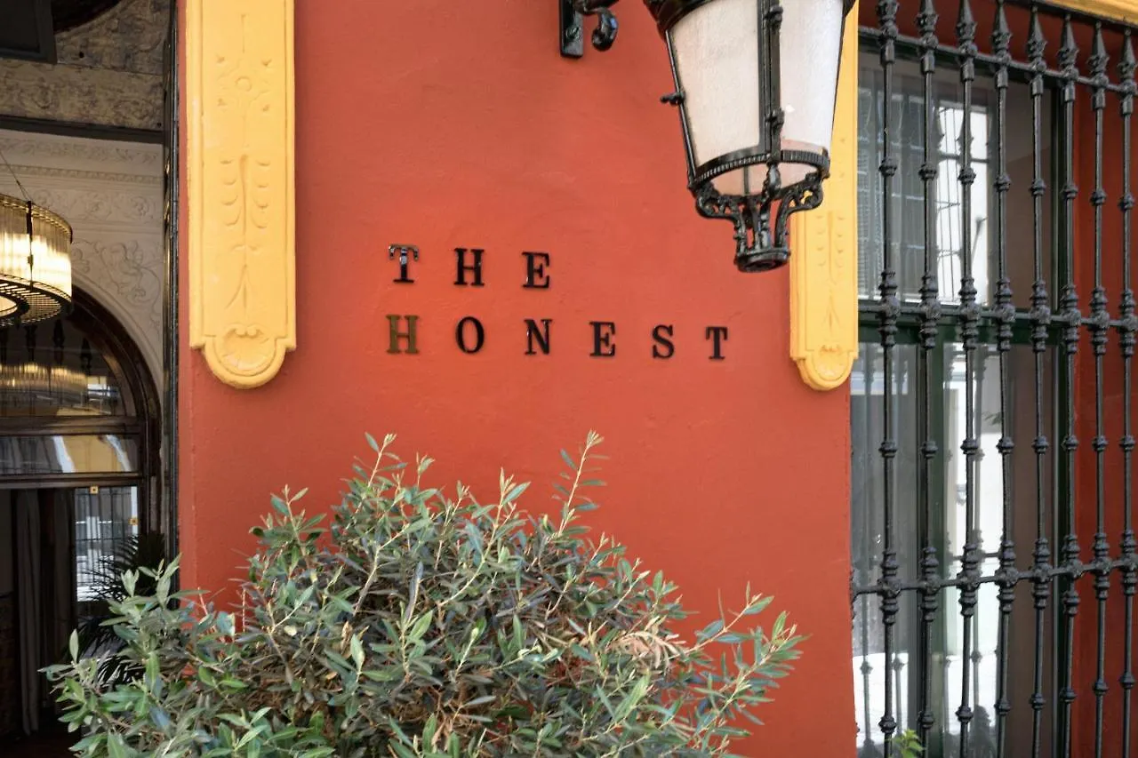 The Honest Hotel & Apartments Sevilla 4*,  Spanje