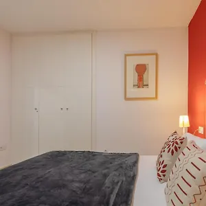 Reservaloen Plaza Del Salvador Apartment