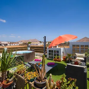 Casa Tuneras La Oliva