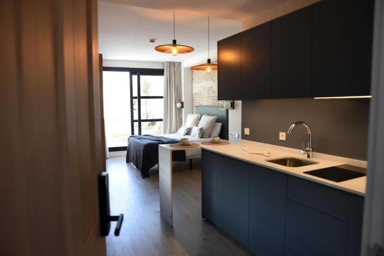 The Honest Hotel & Apartments Севилья Испания