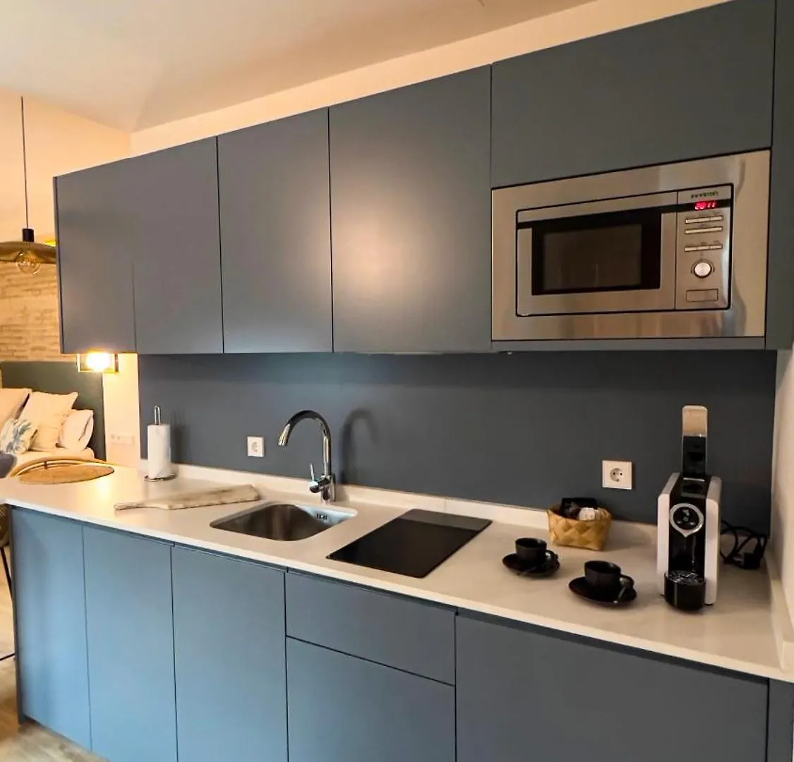 The Honest Hotel & Apartments Севилья