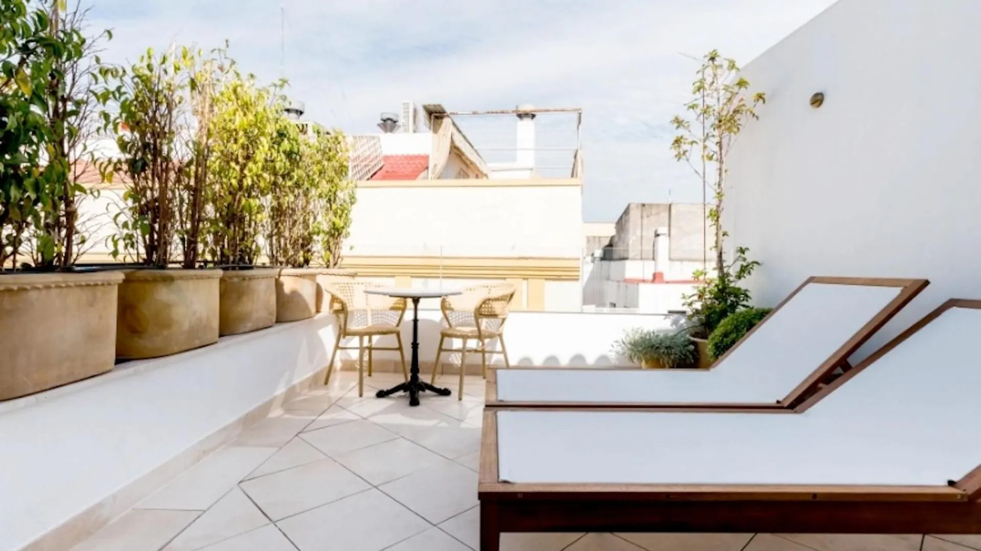 The Honest Hotel & Apartments Sevilla 4*,  Spanien